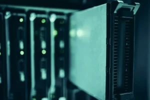 Optimalisasi Penghapusan Antrean Email DirectAdmin untuk Server Produksi: Melawan Beban Tinggi dan Masalah Kinerja
